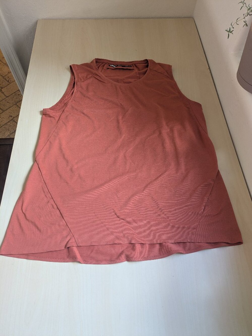REI Co-op Sahara Women’s Tank Top Size M – Rose Pink – Excellent Condition